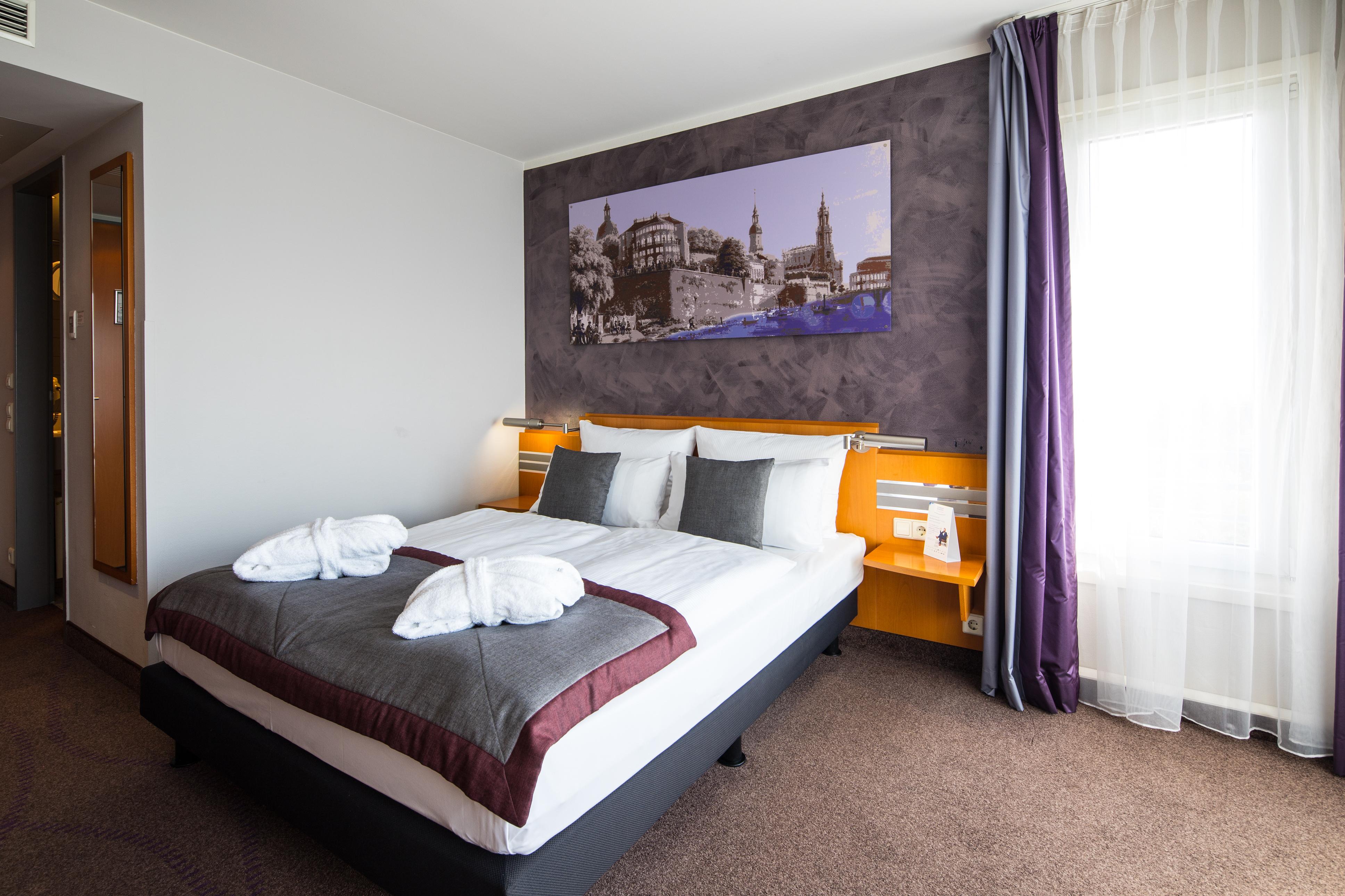 Готель Ramada By Wyndham Дрезден Екстер'єр фото